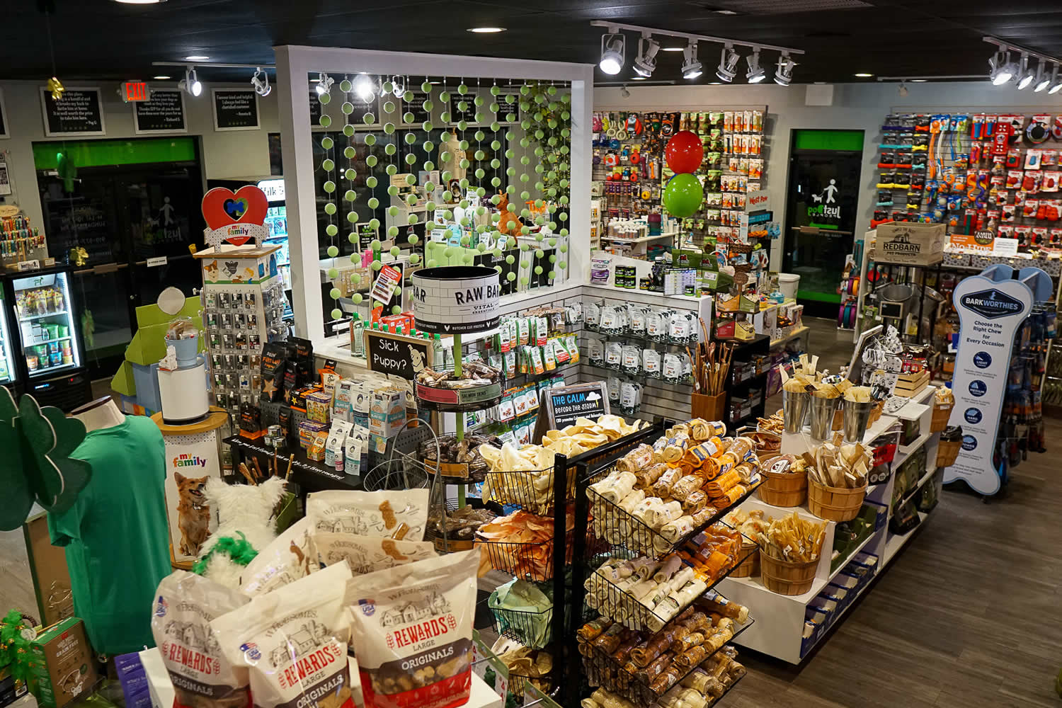 just-dog-people-dog-treats-food-services-garner-clayton-smithfield-raleigh-nc-pet-supplies-dog-grooming-services-96